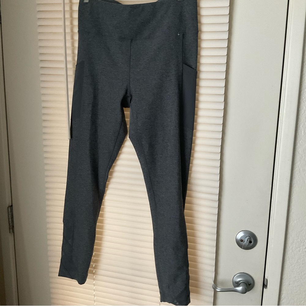 Mondetta Gray pants leggings Sz M